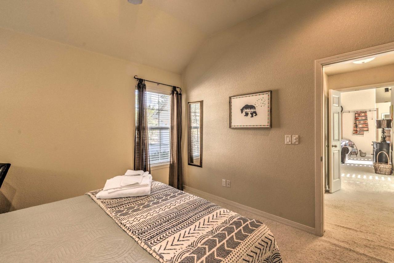Roomy Ruidoso Retreat With Deck, Grill, And Mtn Views! Esterno foto