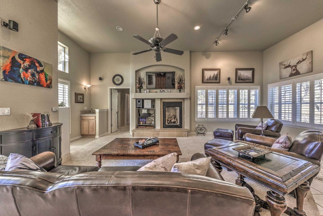 Roomy Ruidoso Retreat With Deck, Grill, And Mtn Views! Esterno foto