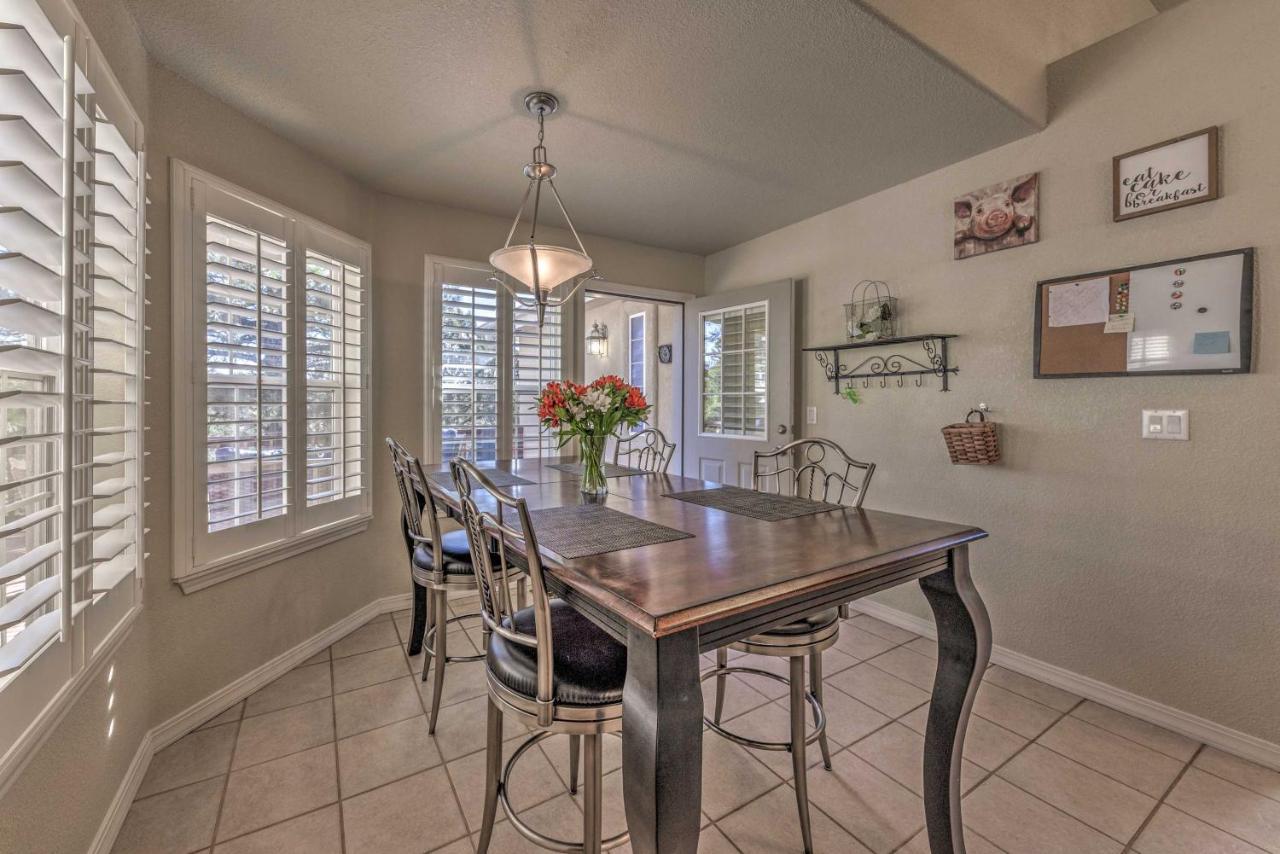Roomy Ruidoso Retreat With Deck, Grill, And Mtn Views! Esterno foto