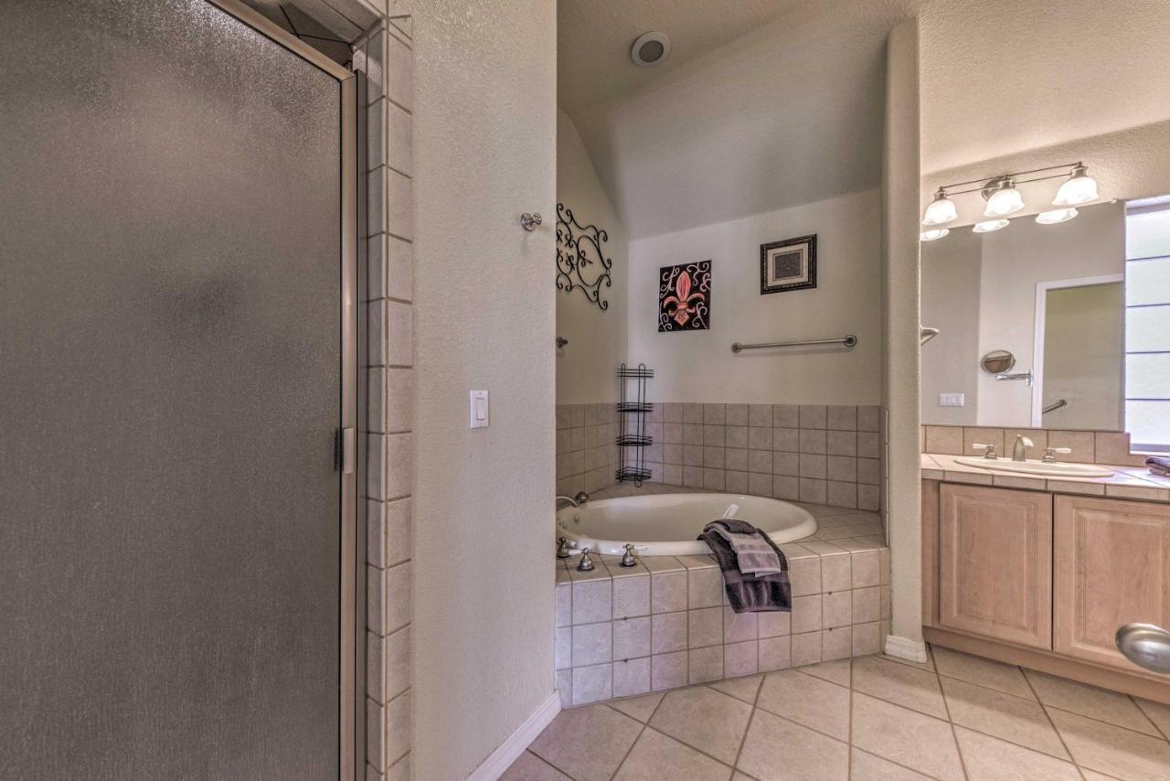 Roomy Ruidoso Retreat With Deck, Grill, And Mtn Views! Esterno foto