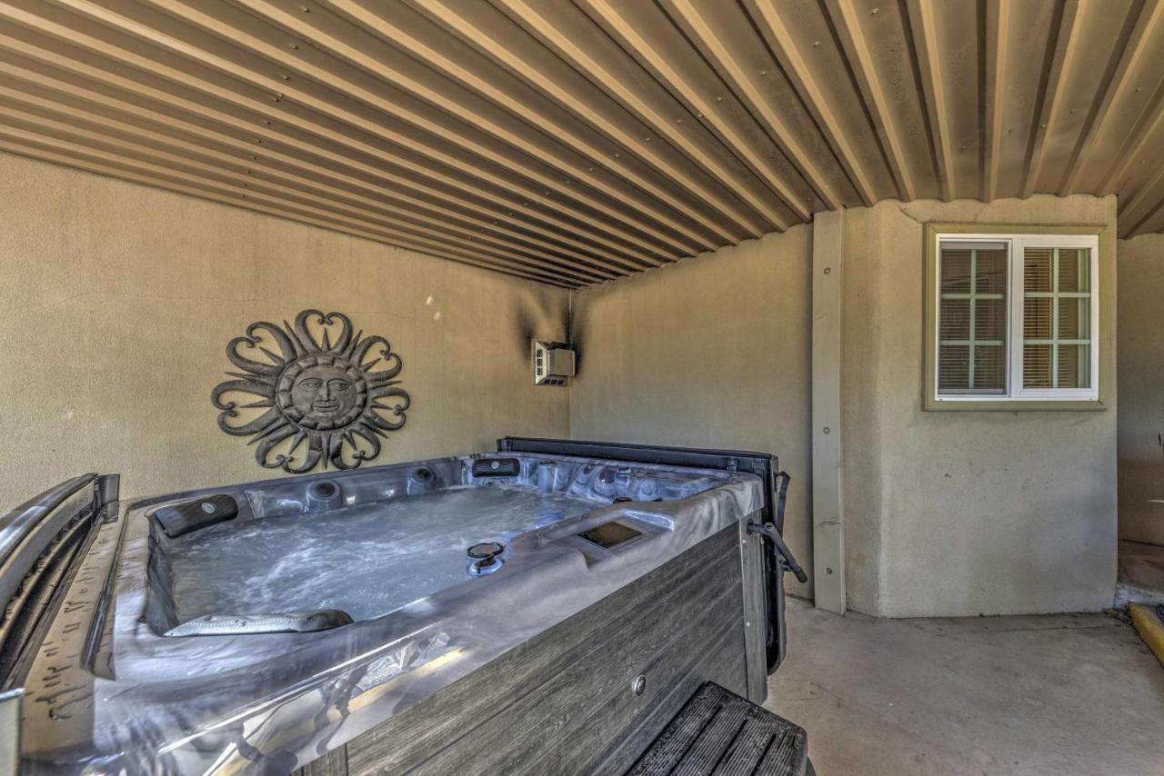 Roomy Ruidoso Retreat With Deck, Grill, And Mtn Views! Esterno foto