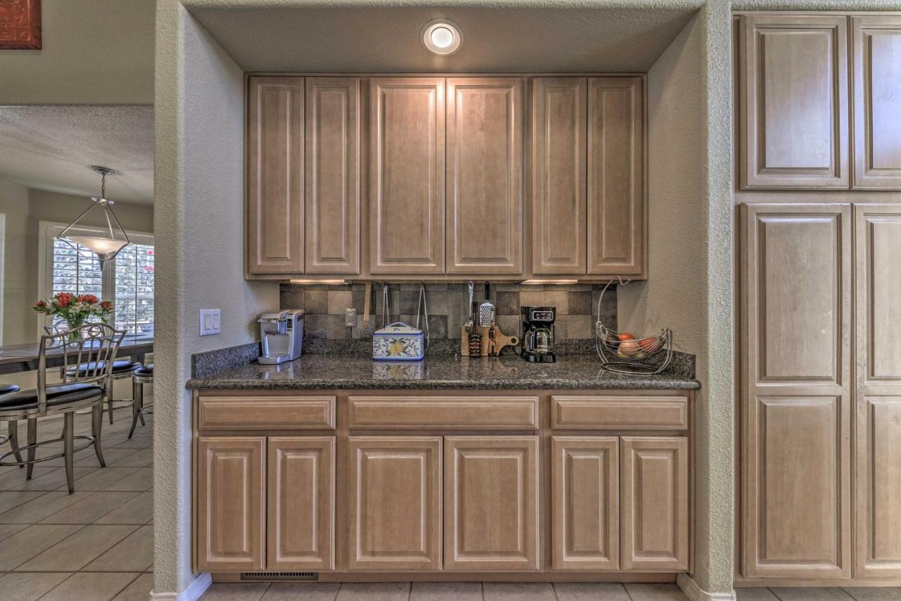 Roomy Ruidoso Retreat With Deck, Grill, And Mtn Views! Esterno foto