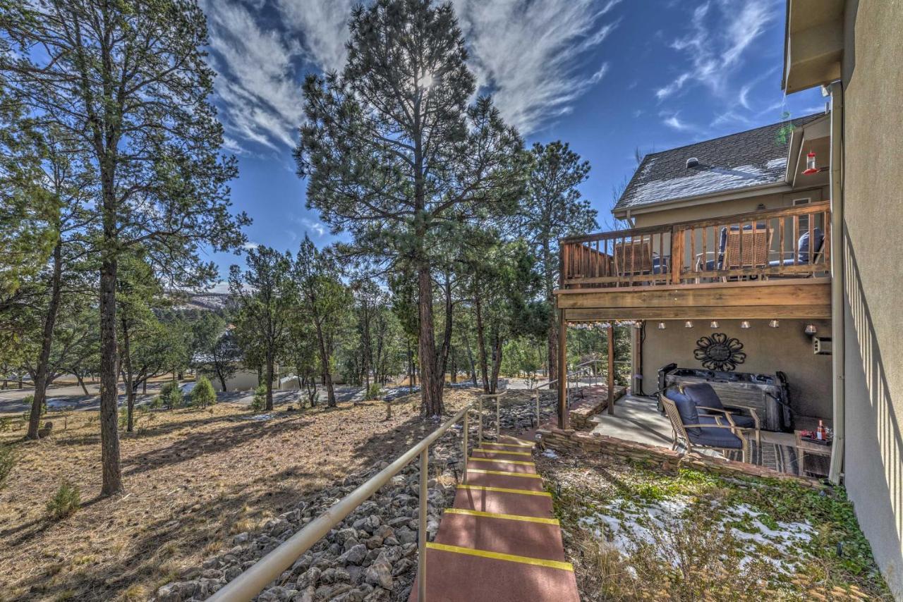 Roomy Ruidoso Retreat With Deck, Grill, And Mtn Views! Esterno foto